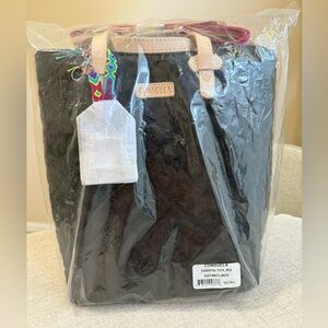 Consuela Essential Tote, Meg